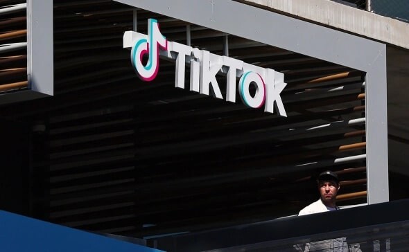 TikTok остался самой популярной соцсетью у подростков